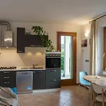 La Casetta Дом отдыха Варенна
